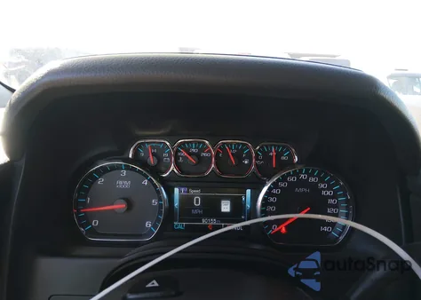 2019 Chevrolet Suburban Lt z USA, uszkodzony, nr VIN 1GNSCHKC0KR330328